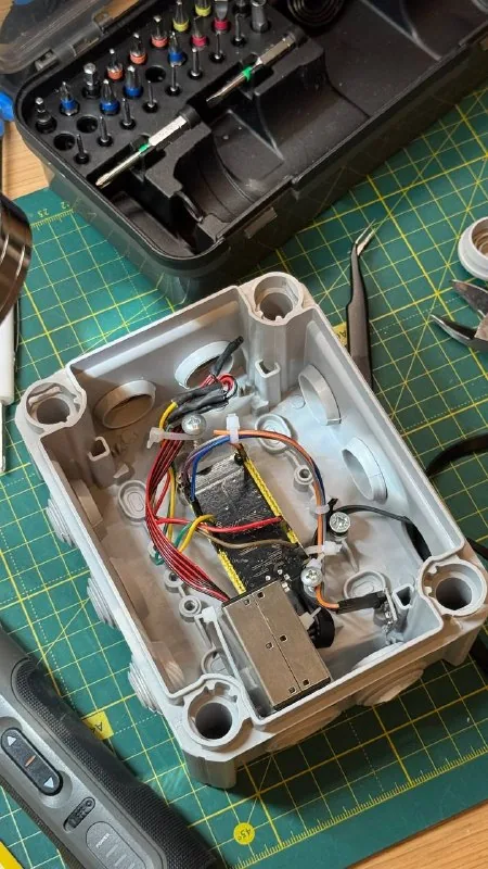 DIY-датчик якості повітря на базі лазерного сенсора з прошивкою від Claude